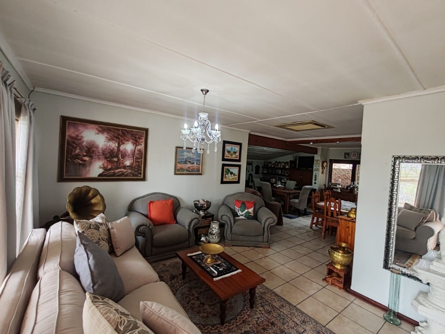 3 Bedroom Property for Sale in Bothasrus Eastern Cape